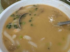 -鹏城人家海鲜酒家·23年老字号(较场尾店)
