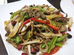 -老牌坊鲁菜名店(宽厚里店)