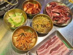 -釜山火炉·海鲜烤肉(紫藤路店)