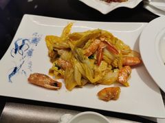明虾烧菜芯-东莱馋房(陆家嘴店)