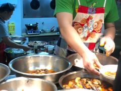 -蓝精灵饺子店