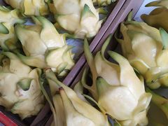 -三亚新鸿港水果一级批发市场