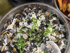 -红旗山庄(圭峰山店)