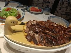 -八府香鸭·啫啫煲(华山路店)