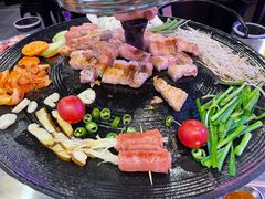 -豚豚家돈돈가韩国锅盖烤肉(新北万达店)