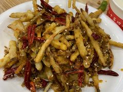 干煸藕丝-江城燕子大排档(江汉路步行街店)