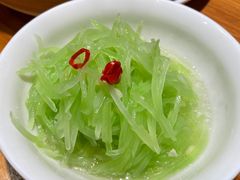 -诚铭记·虾仁汤包·成都小吃(融创店)