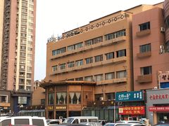 -老船夫婚宴婚庆会馆(延吉路店)