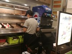 -德克士(虹桥火车站店)