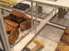 -好利来(上海长宁龙之梦店)