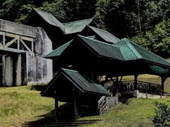 -乌鲁淡布隆国家公园