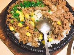 -万岁料理回转寿司(华贸店)