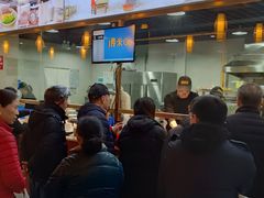 -裕新楼粉面馆·石磨手工粉(四方坪店)