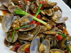 -四川小胡子海鲜(丁村万人海鲜广场店)