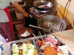 -二钢串叔麻辣烫(华龙大厦店)