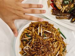 港式干炒牛河-渔文乐·海鲜大排档(千灯湖店)