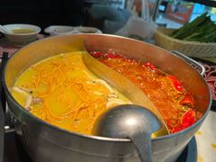 -澳美徕·港式花胶鸡火锅(高新万达店)