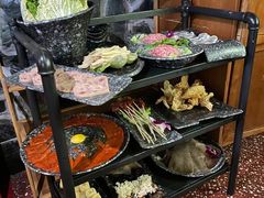 -新哥老官·畅吃123·美蛙世界(苏宁广场店)