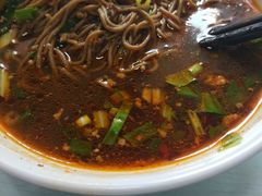 -崇州余荞面(落虹桥店)