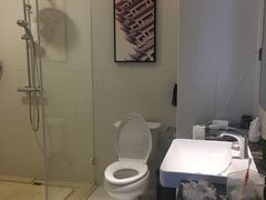 -武汉武昌站街道口华美达安可酒店
