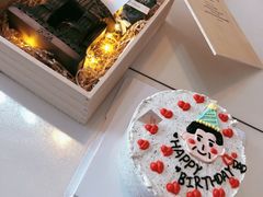 -山与蓝·轻糖鲜果蛋糕(勒泰店)