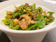 赵大厨小炒肉-江宴渔村·鱼鲜土菜(紫荆广场店)