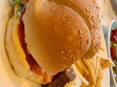 -玫瑰西餐厅.意面披萨.牛排咖啡