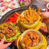 在火锅店吃冰沙卤味吃到爽⁉️体验感真的太绝
