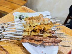 -超越海鲜屋(飞龙物业店)