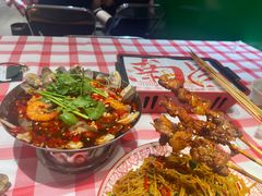 -辣小鲜·南昌大排档(船山路店)