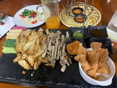 -伊带伊路新疆美食府(呼家楼店)