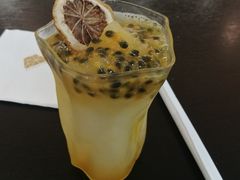 百香果冰沙-EVERNAKED裸蛋糕(SOHO天山店)