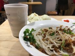 -凤起龙游老面包子(凯德晶品店)