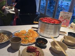 -巴厘龙虾·榜首油焖大虾(音乐学院·沿江酒馆店)