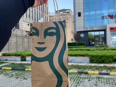 -星巴克(天津东江道香年广场店)