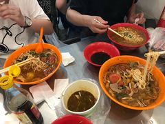-易记皮肚面(明瓦廊店)