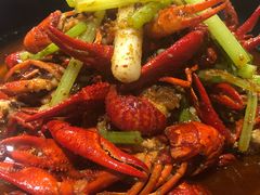 -龙虾风暴(松江店)