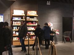 -星巴克臻选(济南万达店)