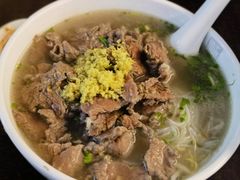 -潮镇老尾牛杂(环城西路店)