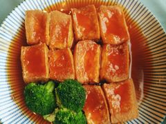 -沙龙酒家