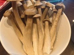 鹿茸菇-东海怡品海鲜豆捞(舟宿夜江店)