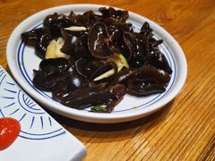 美味泡木耳-云海肴·云南小炒·汽锅鸡(天津国金汇店)