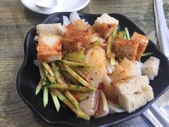 -壹阁胡羊焖饼(特色小吃街店)