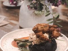 -FLOVIE FLORIST CAFE