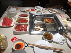 -海底捞火锅鲜切牛肉主题店(长寿路店)