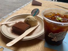-HUGS coffee(东区店)