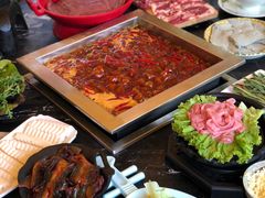 -二荆条·蜀鲜汇城市森林火锅