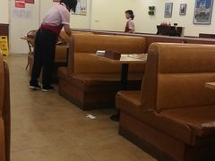 卡座-萨莉亚意式餐厅(西青道欧亚达店)
