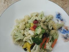 -良友·海鲜青岛菜·海肠捞饭(五四广场店)