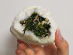 -白玉兰食品(汇联商厦店)